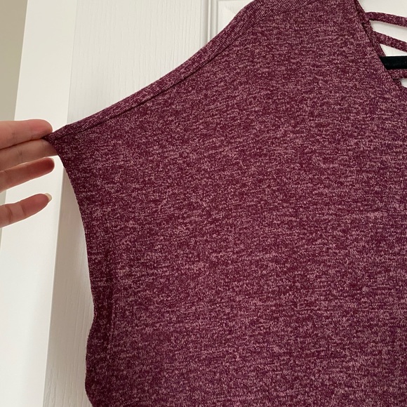 Maurices lattice back sweater tshirt burgundy 1x - Picture 5 of 10
